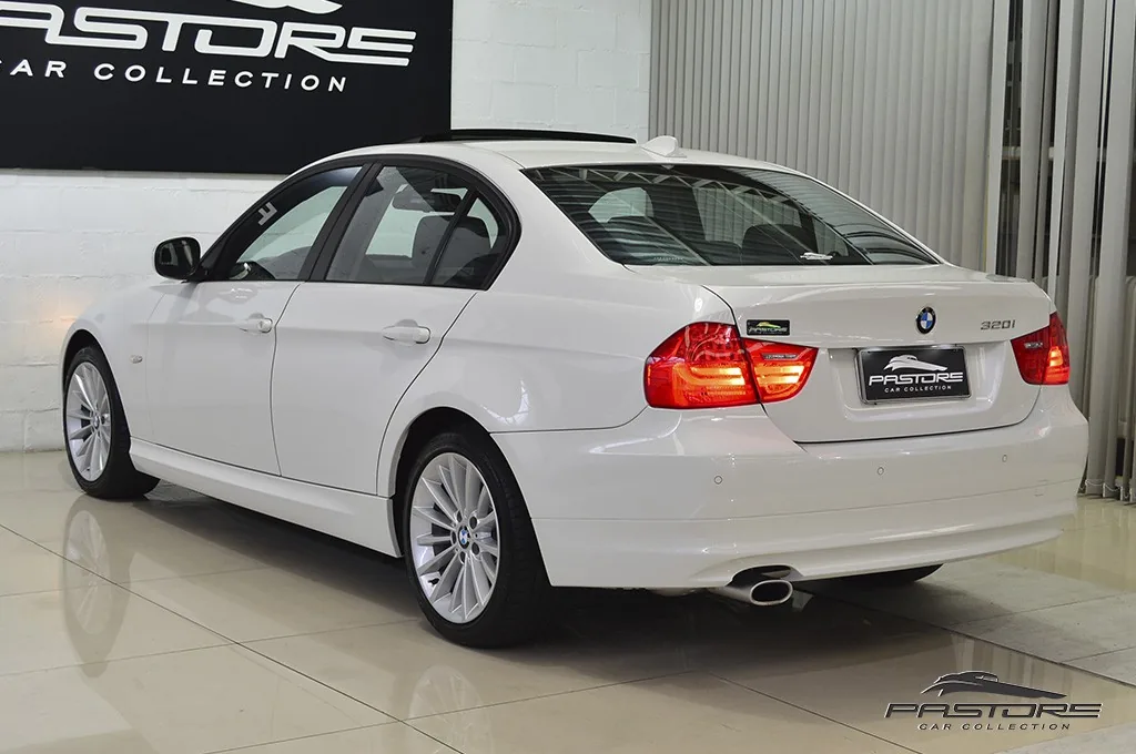 BMW 320i TOP