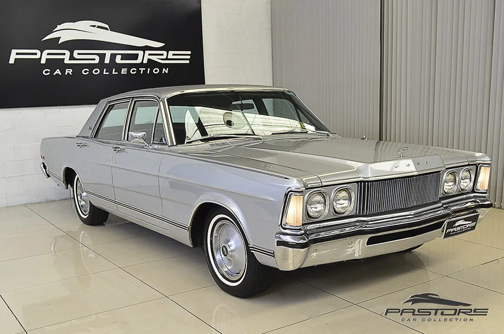 Ford Galaxie Landau