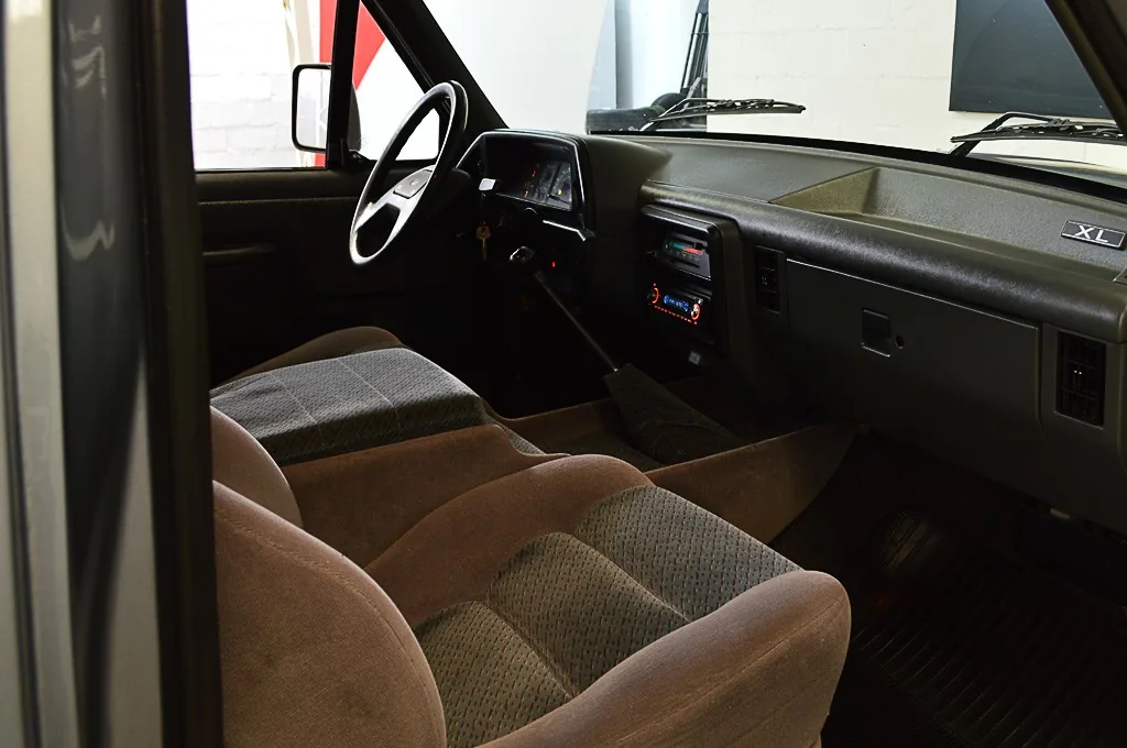 Ford F1000 HSD XL