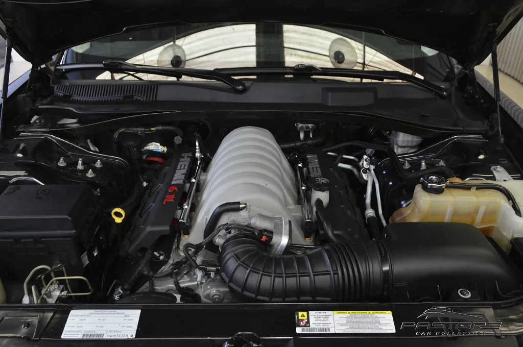 Dodge Charger SRT8