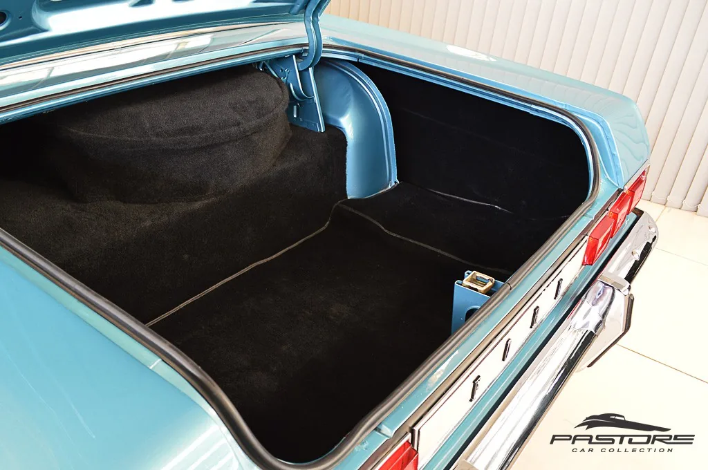 Ford Galaxie LTD