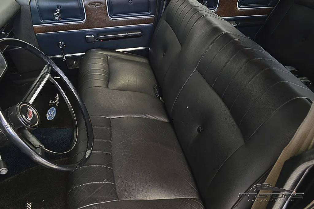 Ford Galaxie Landau