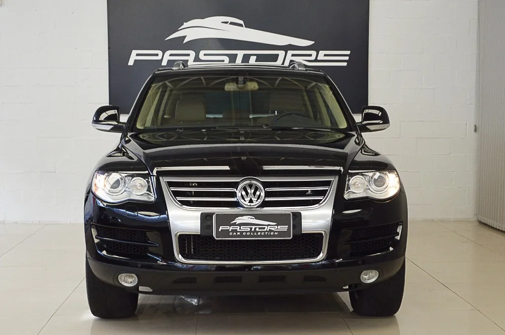 VW Touareg V8