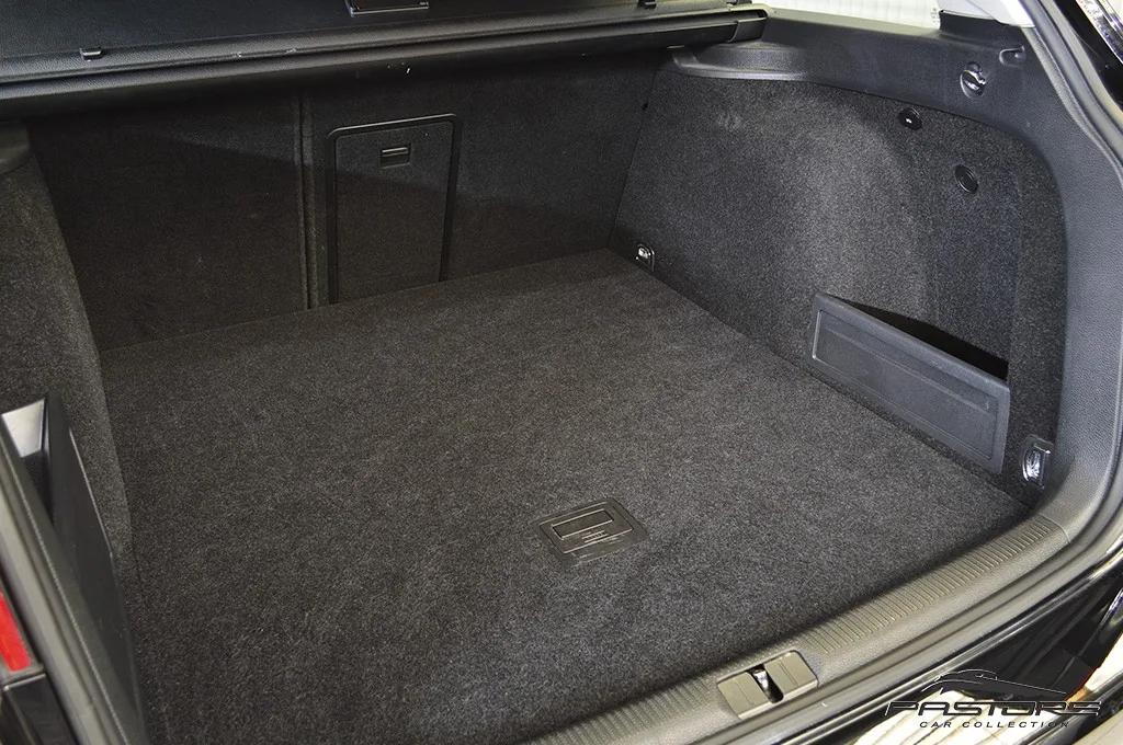 VW Passat Variant 3.2 V6