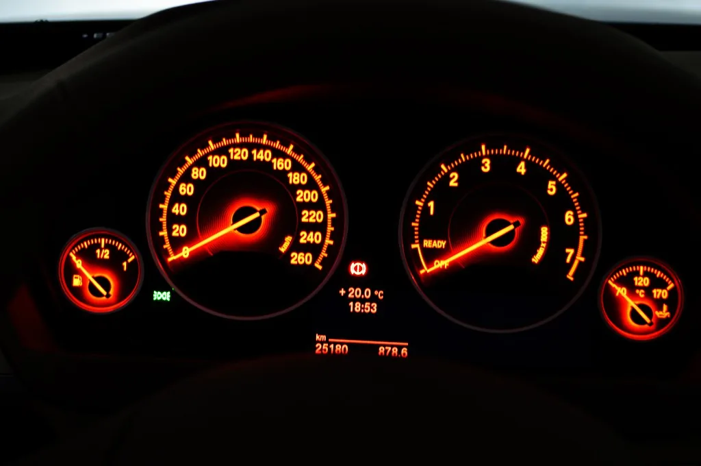 BMW 328i Modern