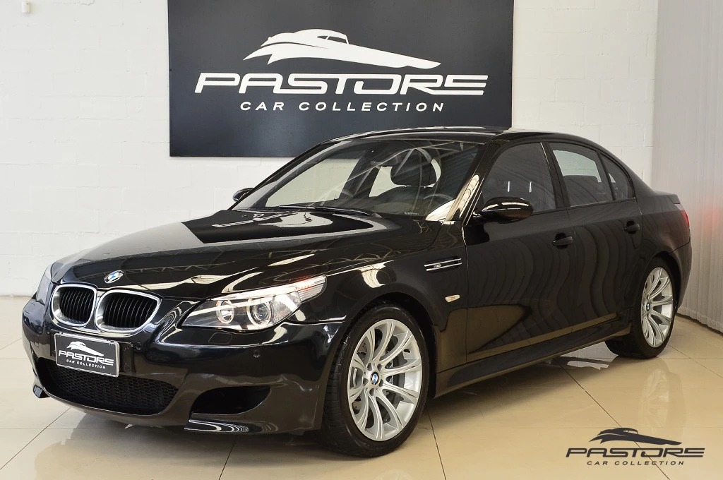 BMW M5 5.0 V10