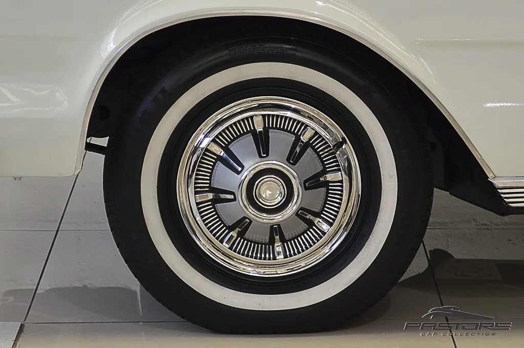 Ford Galaxie