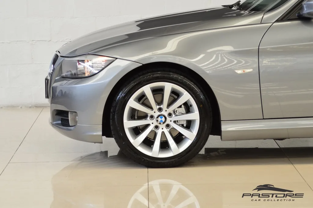 BMW 320i TOP