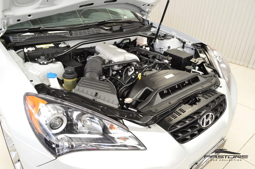 Hyundai Genesis Coupé 3.8 V6
