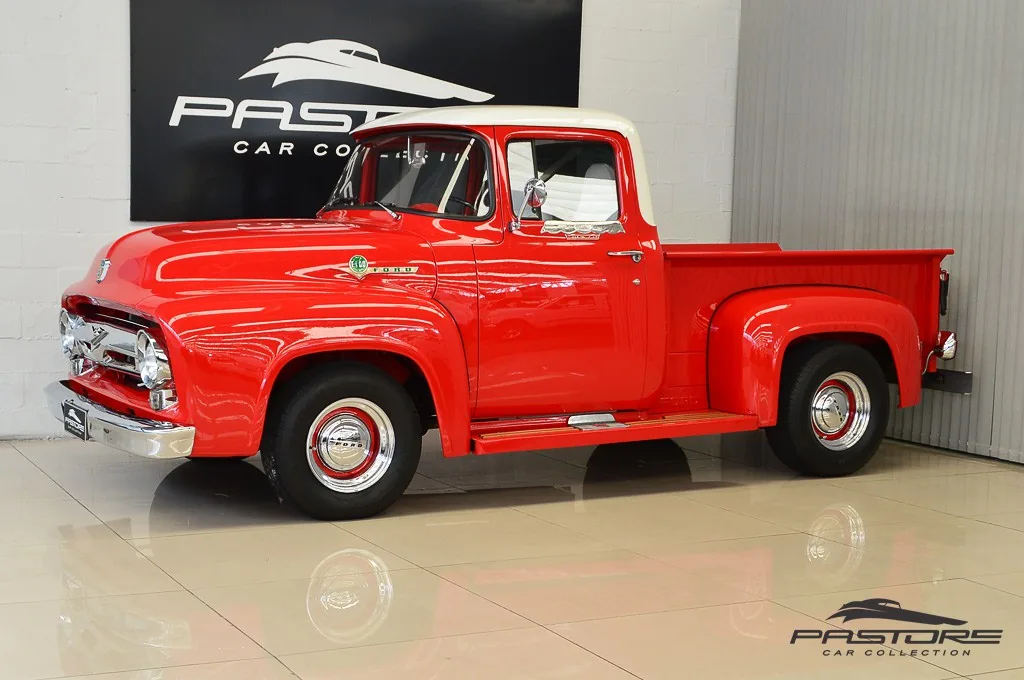 Ford F100 V8