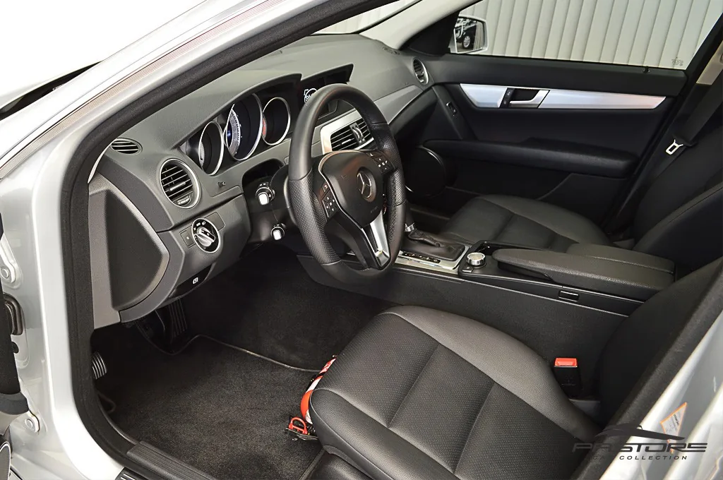 Mercedes-Benz C200 CGI Avantgarde