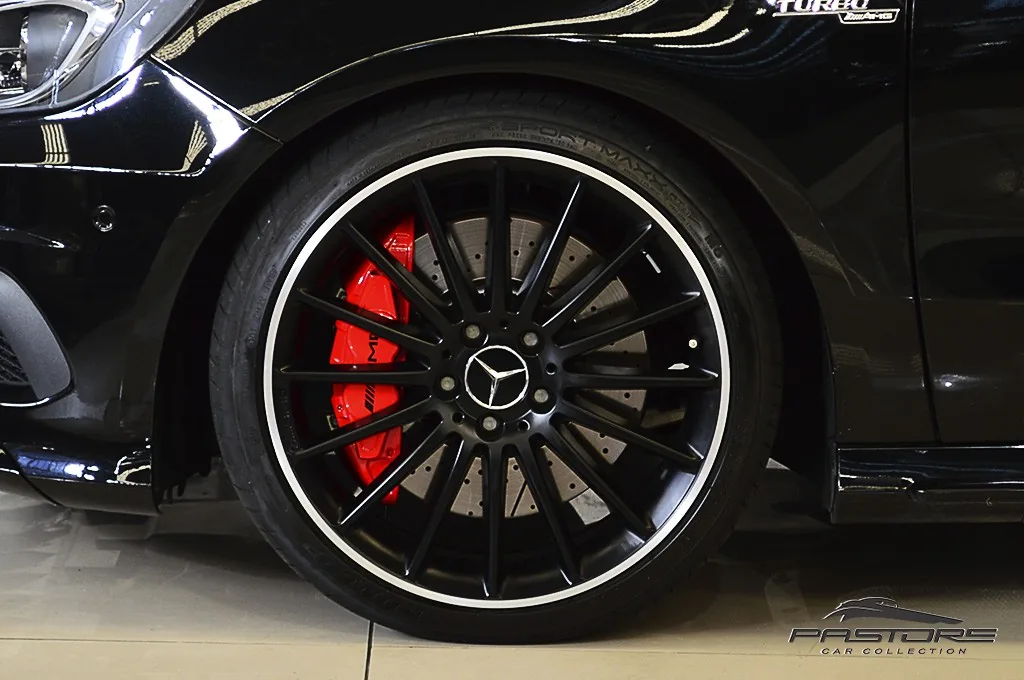 Mercedes-Benz A45 AMG