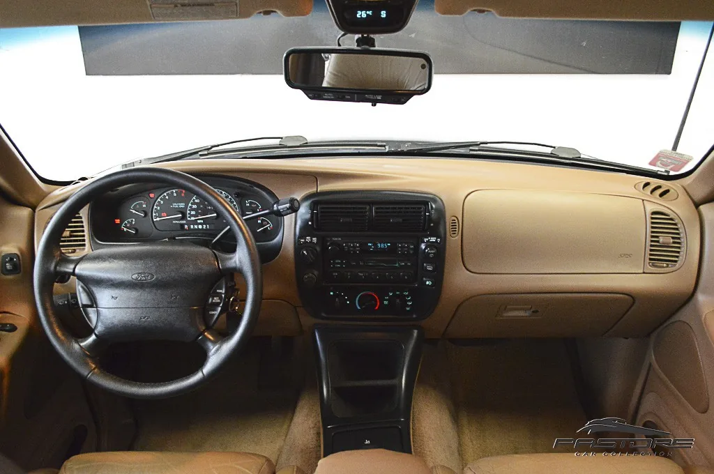 Ford Explorer Expedition XL 4WD