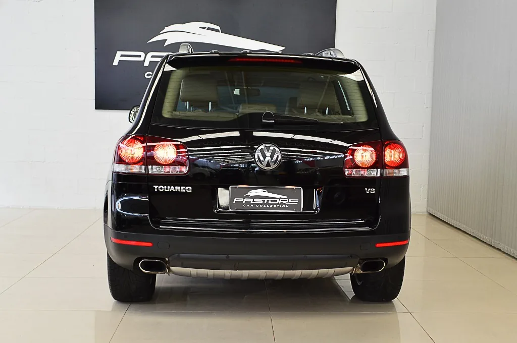 VW Touareg V8