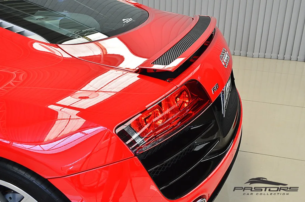 Audi R8 5.2 V10