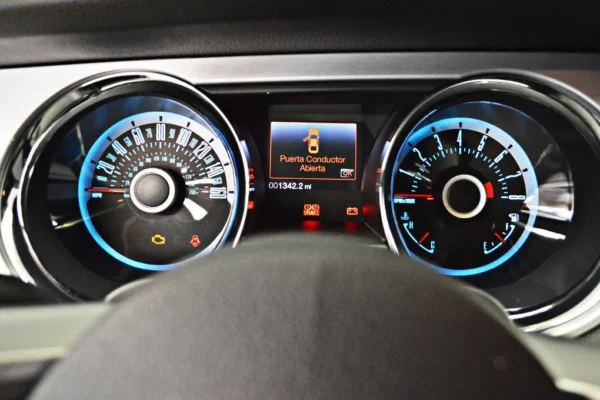 Ford Mustang V6 Premium