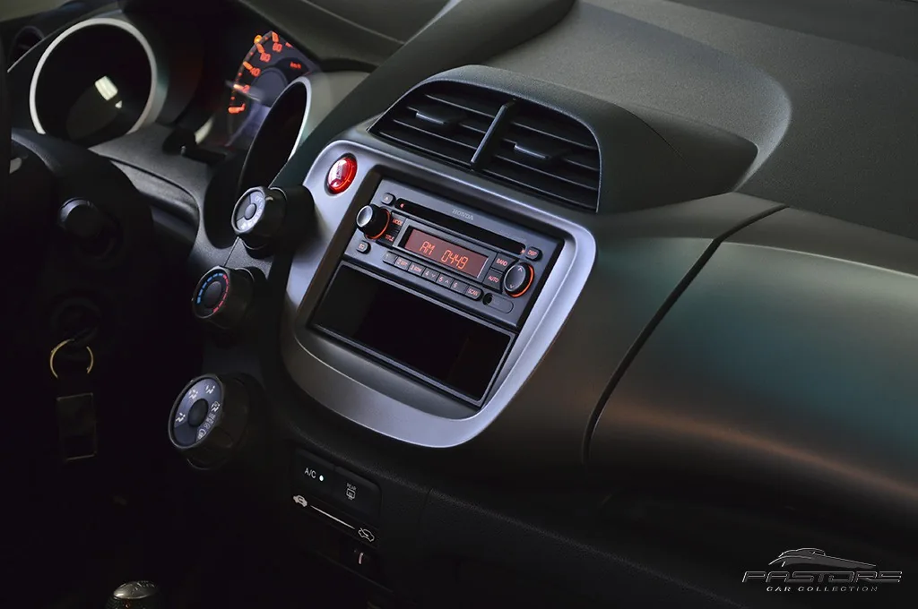 Honda FIT LX
