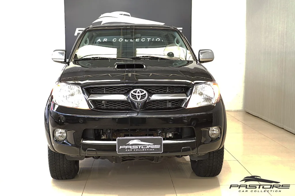 Toyota Hilux CD 4X4 SRV AT