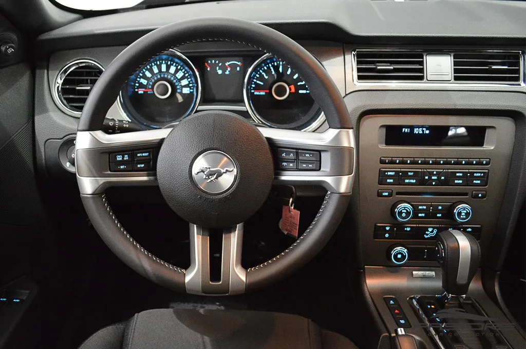 Ford Mustang V6