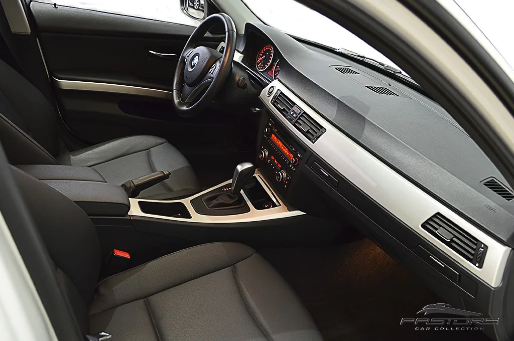 BMW 320i TOP
