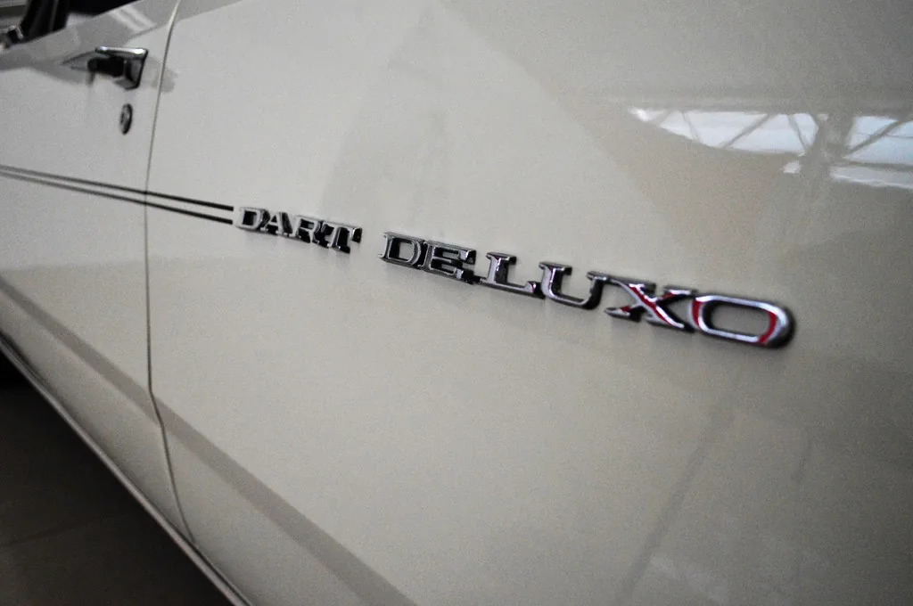 Dodge Dart De Luxo