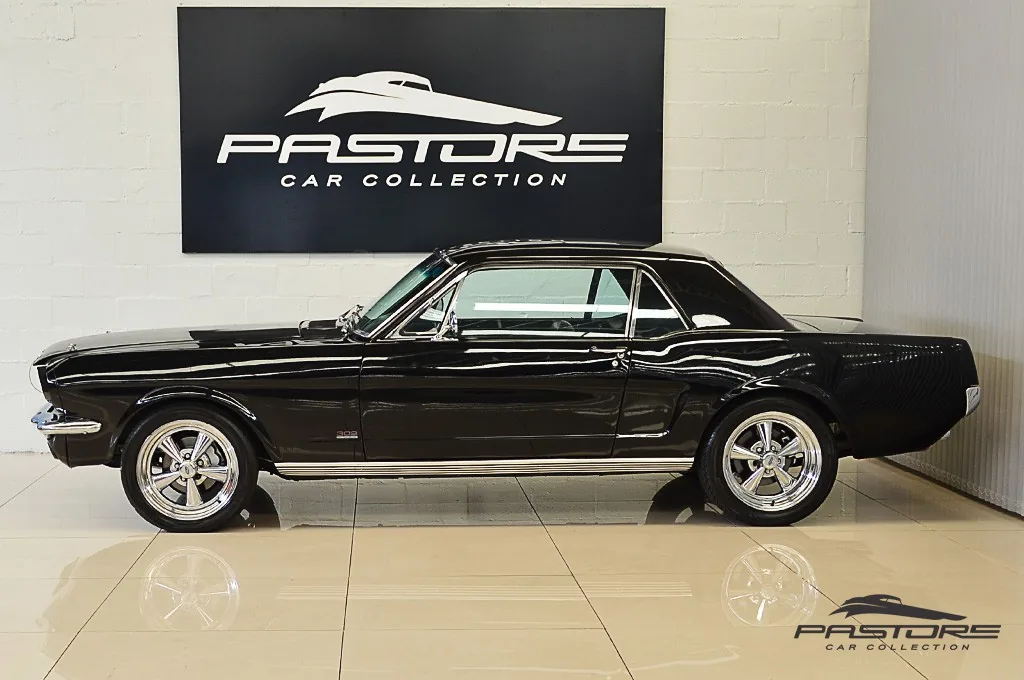 Ford Mustang Hard Top
