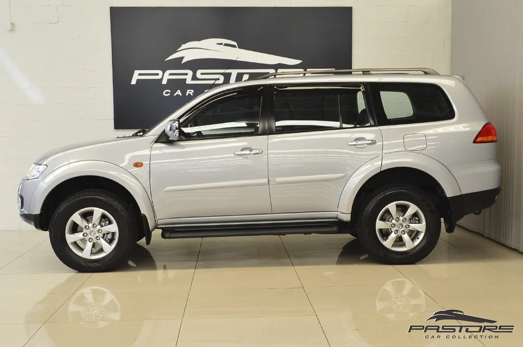 Mitsubishi Pajero Dakar FLEX