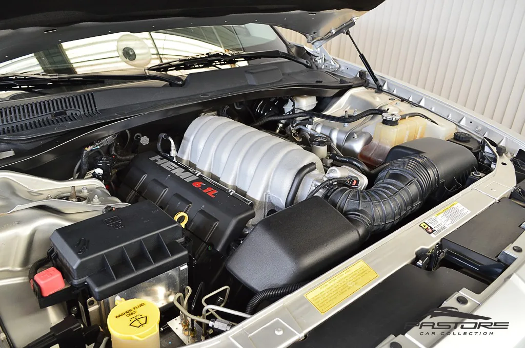 Chrysler 300C SRT8