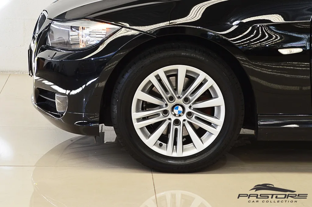 BMW 320i TOP