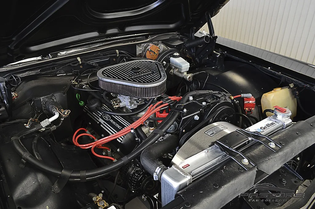 Ford Galaxie Landau