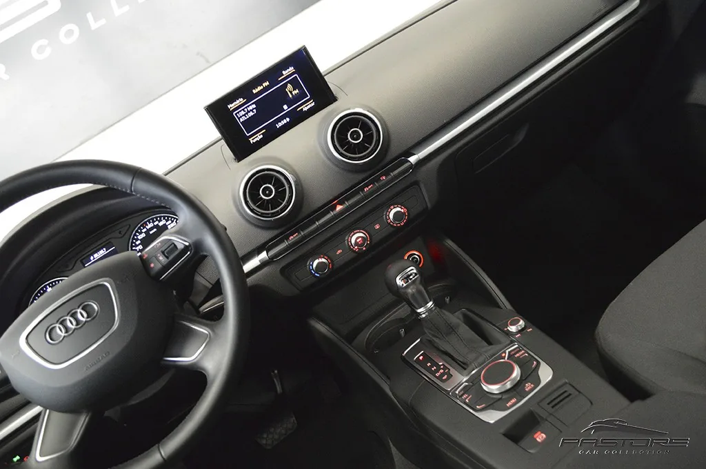 Audi A3 Sportback Attraction 1.4 TFSI