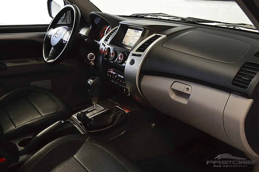 Mitsubishi Pajero Dakar 3.2 HPE