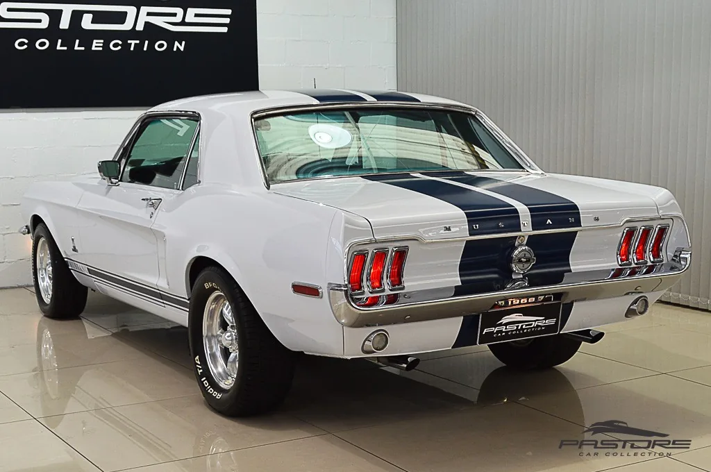 Ford Mustang Hard Top