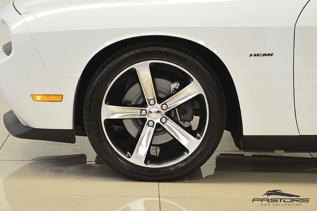 Dodge Challenger Shaker