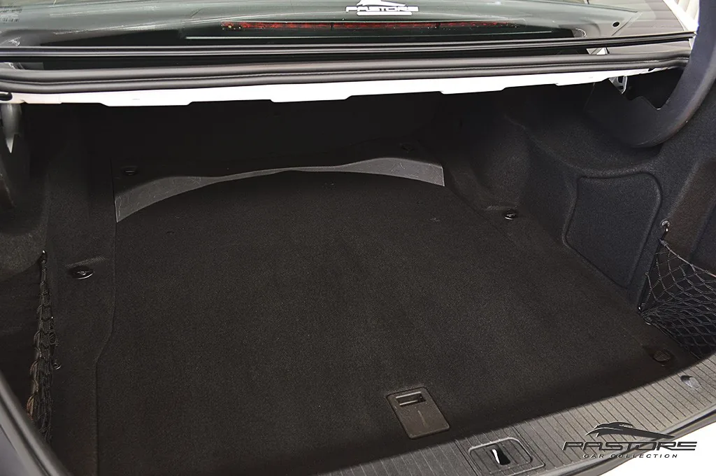 Mercedes-Benz E250 Turbo Avantgarde