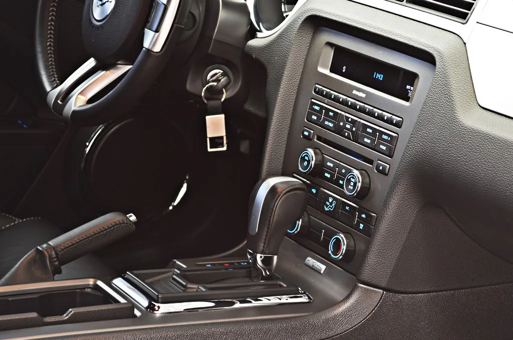 Ford Mustang V6 Premium