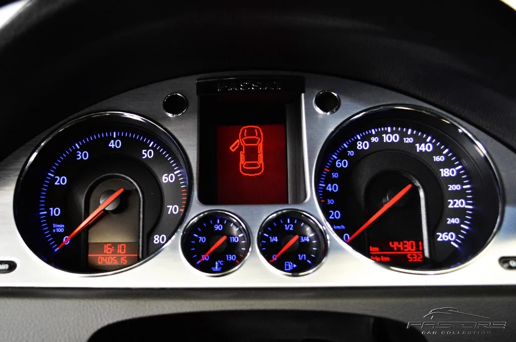 VW Passat Variant 3.2 V6
