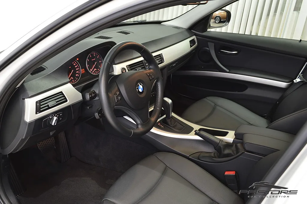 BMW 320i TOP