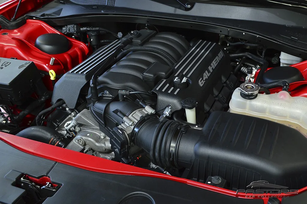 Dodge Charger SRT8