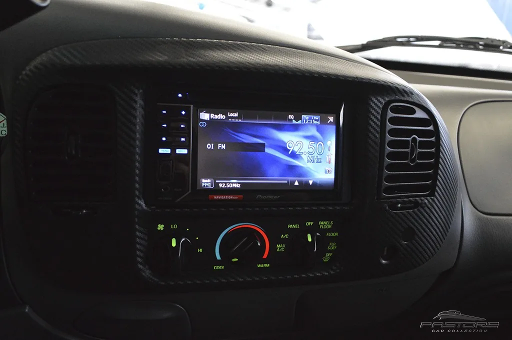 Ford F-150 SVT Lightning