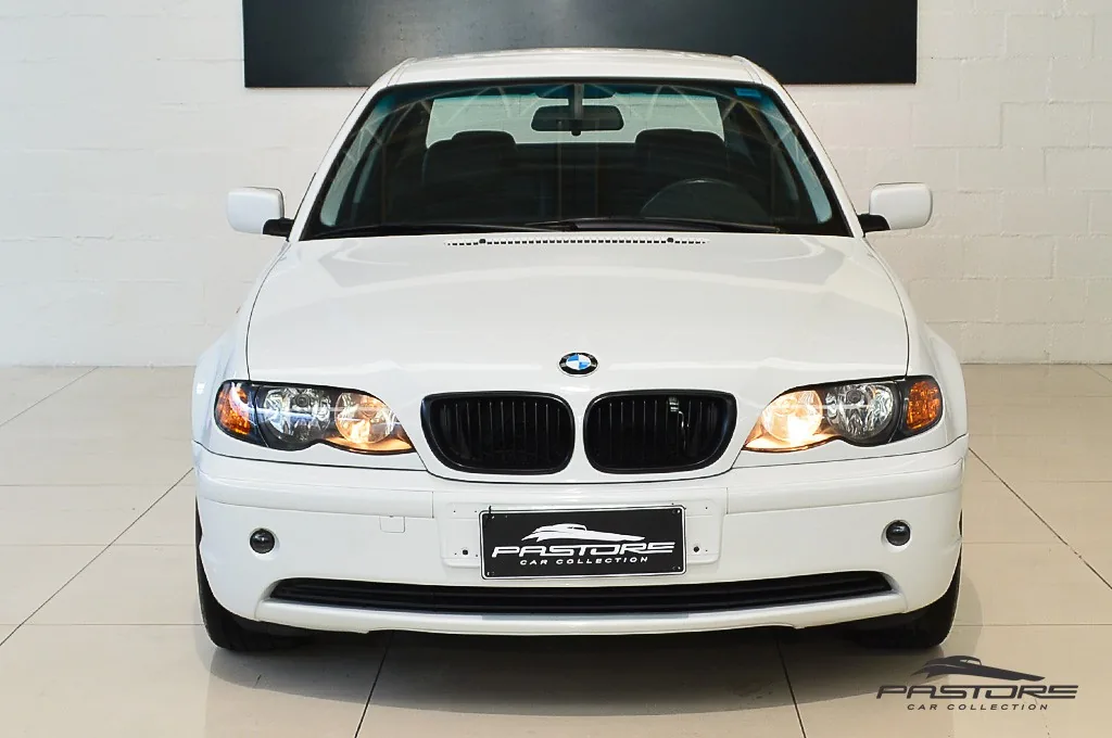 BMW 320i