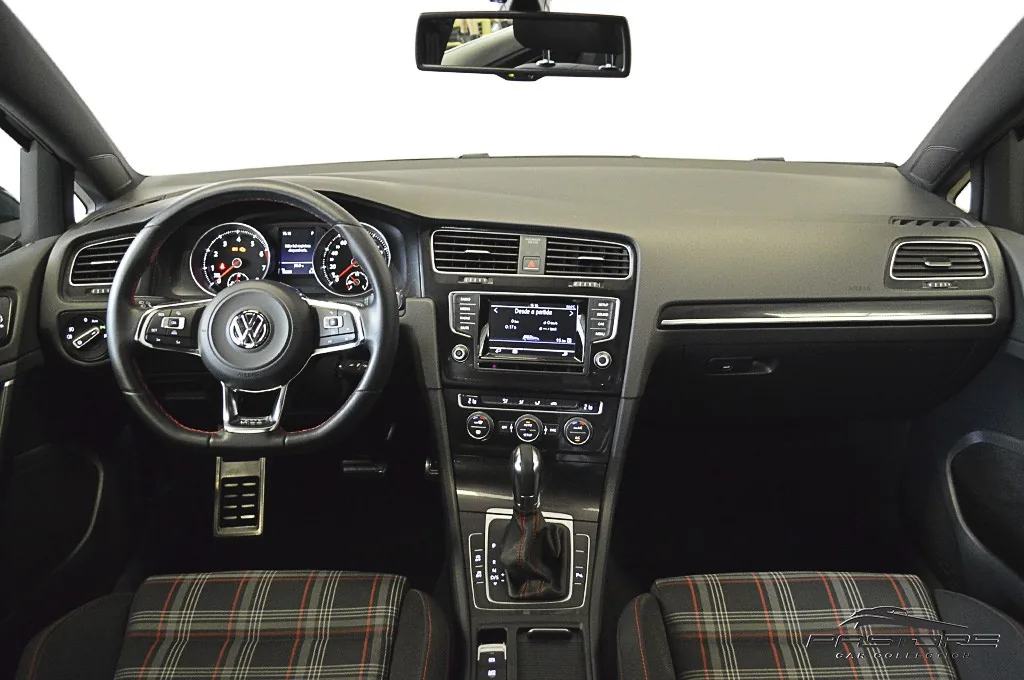 VW Golf GTI
