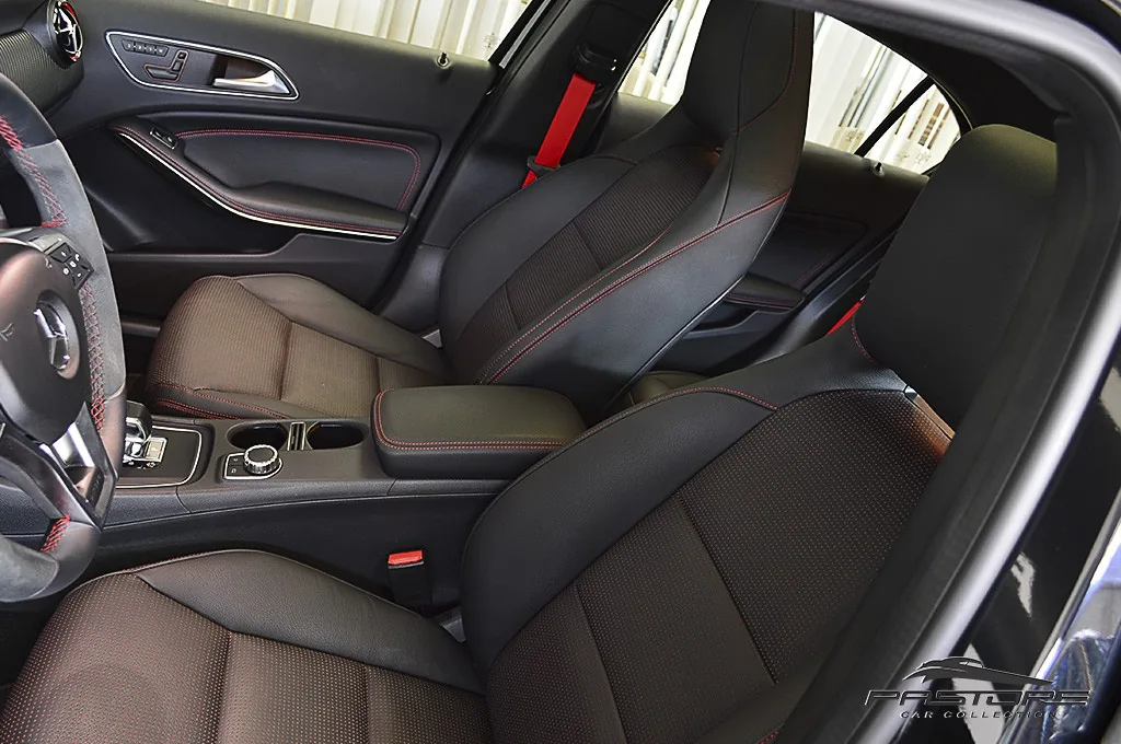 Mercedes-Benz A45 AMG