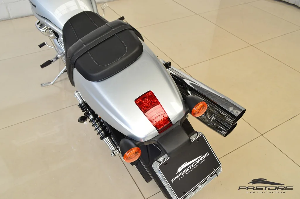 Harley-Davidson V-ROD 10TH A.E