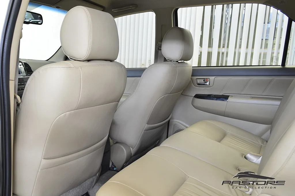 Toyota Hilux SW4 SRV 3.0 D-4D AT