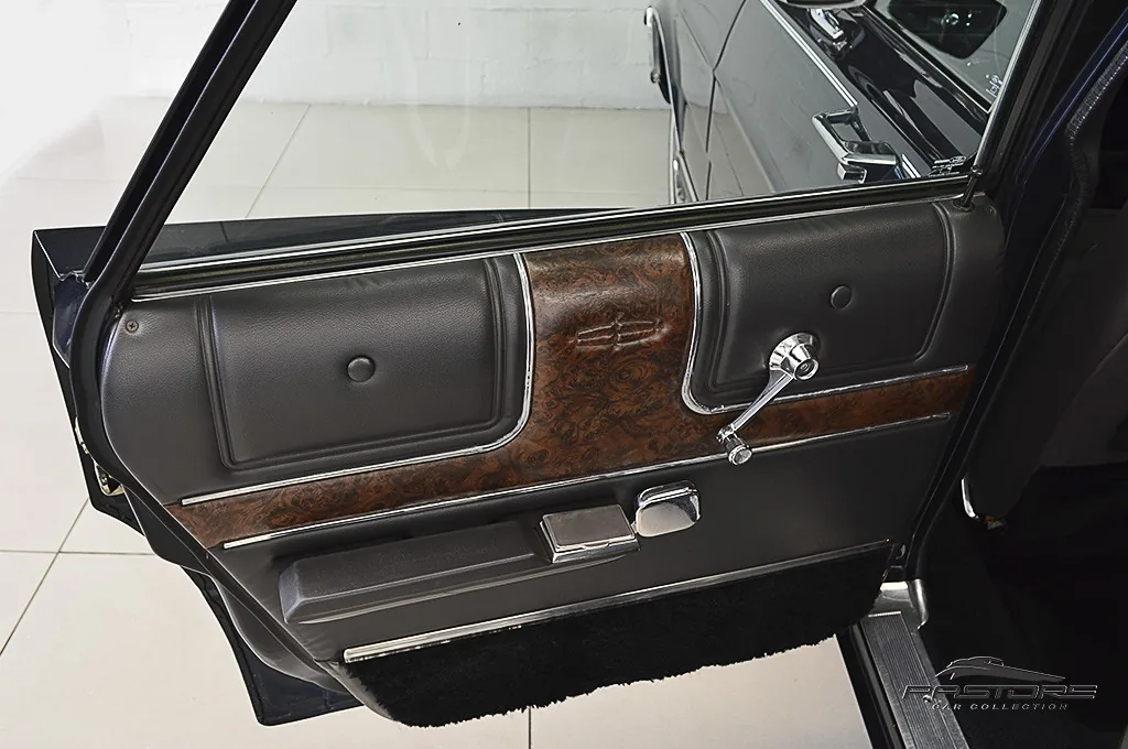 Ford Galaxie Landau