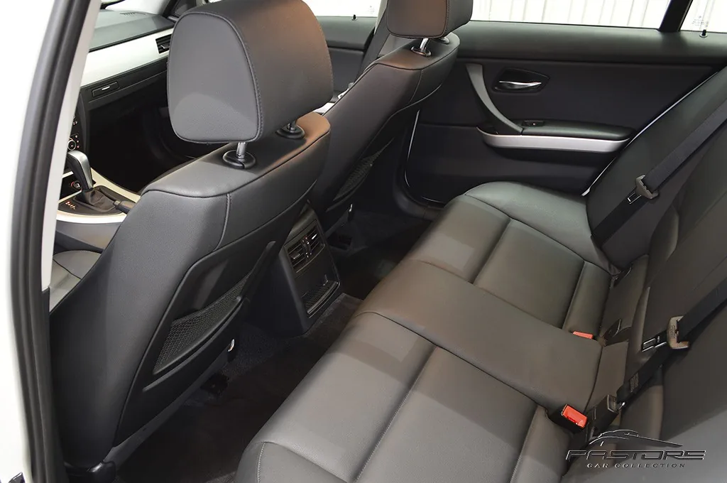 BMW 320i TOP
