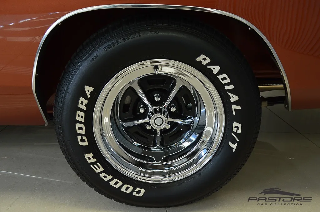 Dodge Charger 500