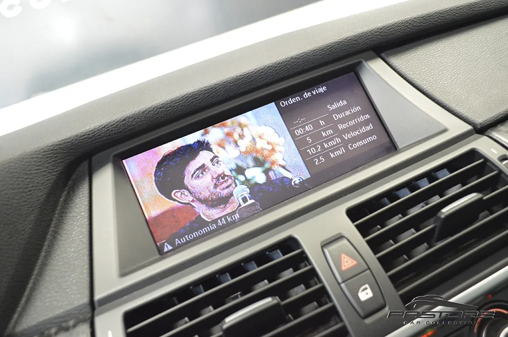 BMW X6 xDrive 50i