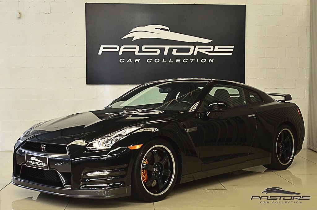 Nissan GT-R Black Edition